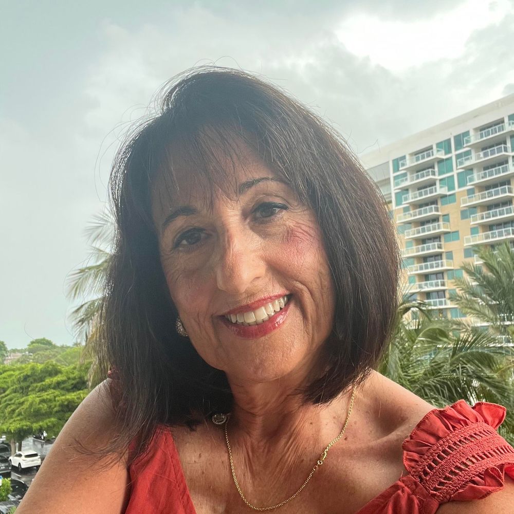 Meet your Posher, Ellen